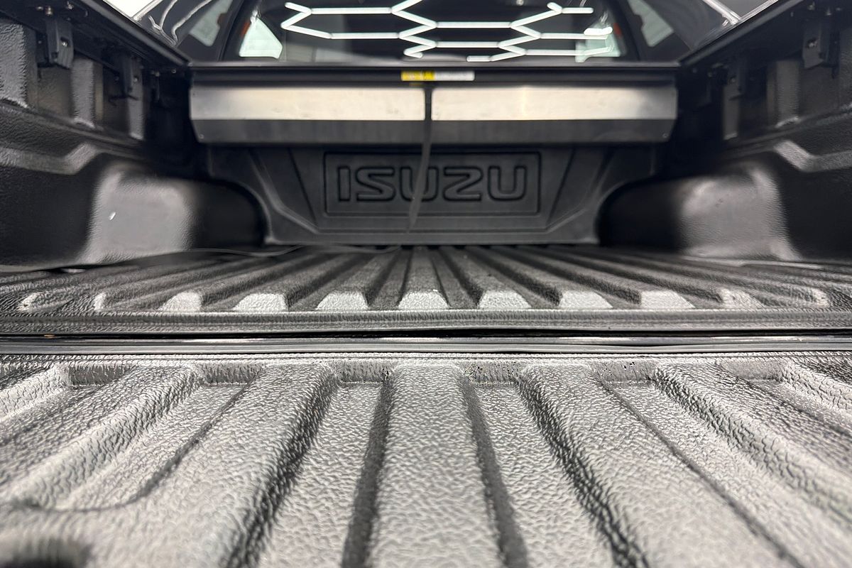 2021 Isuzu D-MAX X-TERRAIN 4X4