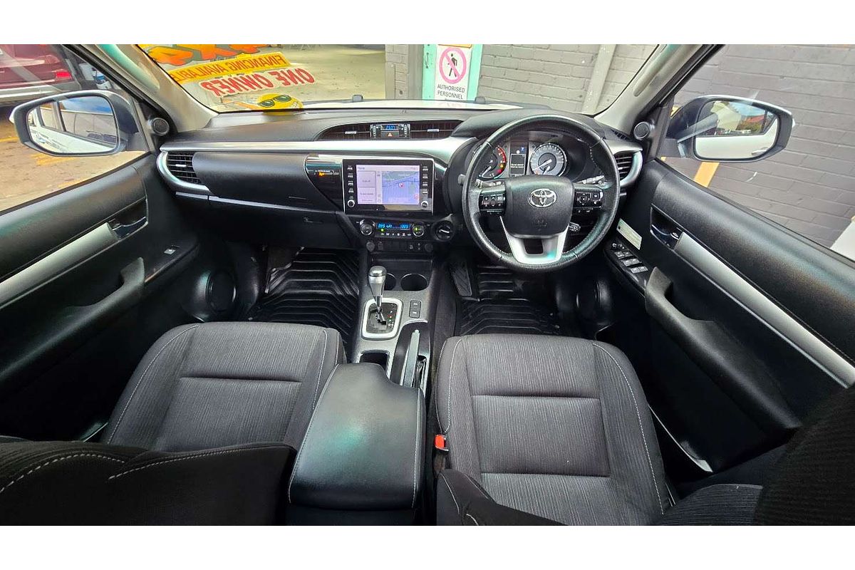 2022 Toyota Hilux SR5 GUN126R 4X4