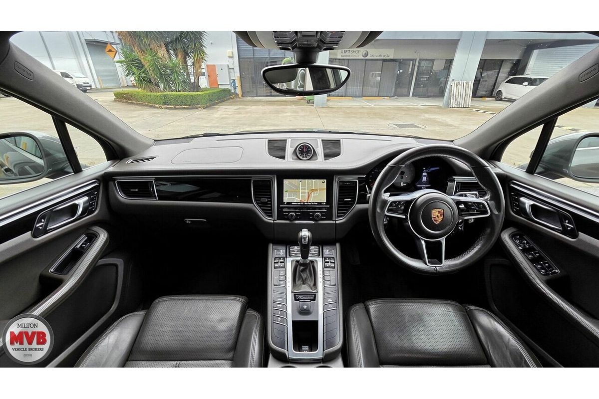 2014 Porsche Macan S 95B