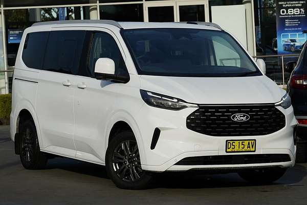 2024 Ford Tourneo Titanium X AV SWB