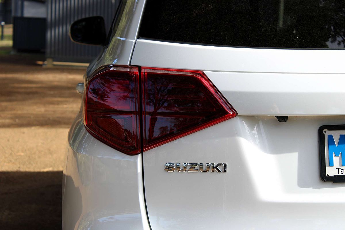 2023 Suzuki Vitara Turbo LY Series II