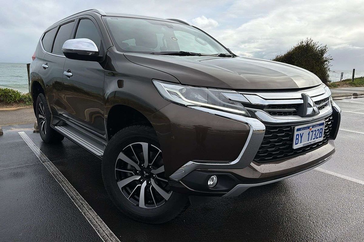 2017 Mitsubishi Pajero Sport GLS QE