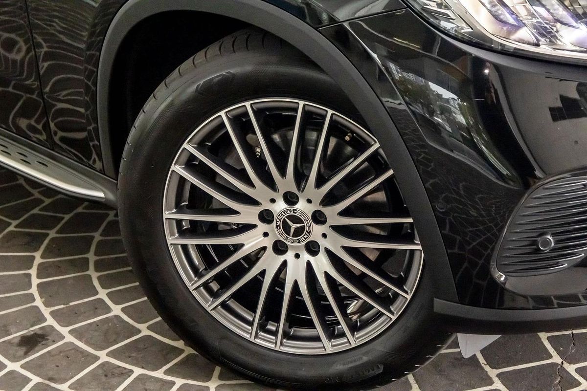 X254 805+055MY GLC200 WAG 9G 9 sp 2.0T/17kW