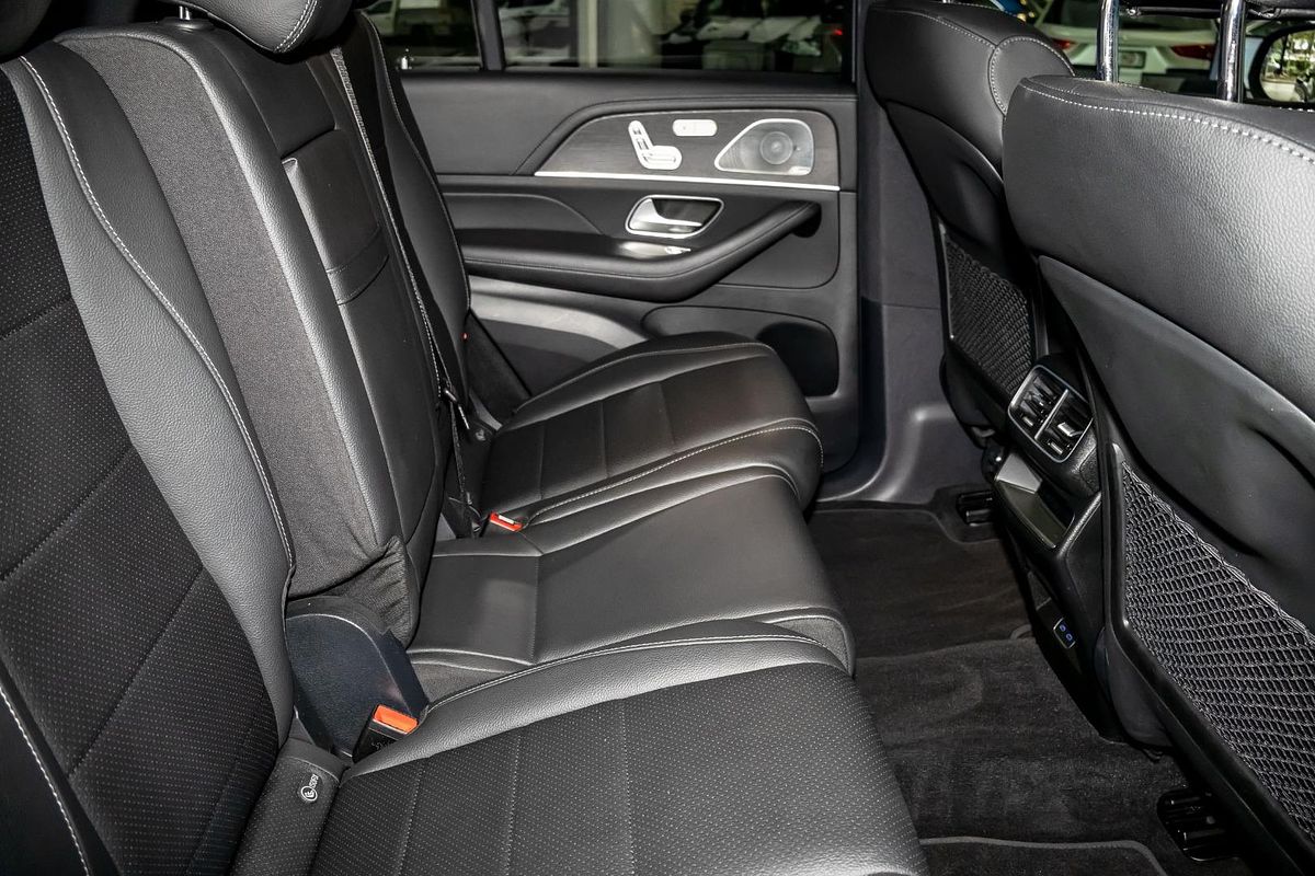 V167 805+055MY GLE300 d Editio n 7 WAG 9G 9sp