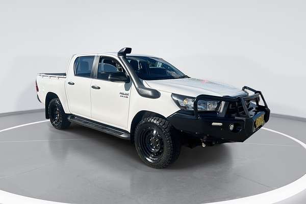 2021 Toyota Hilux SR GUN126R 4X4