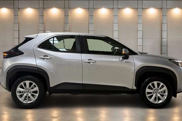 2024 Toyota Yaris Cross GX MXPJ10R