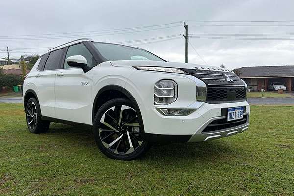 2023 Mitsubishi Outlander PHEV Aspire ZM