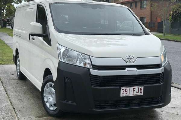 2022 Toyota Hiace GDH300R LWB