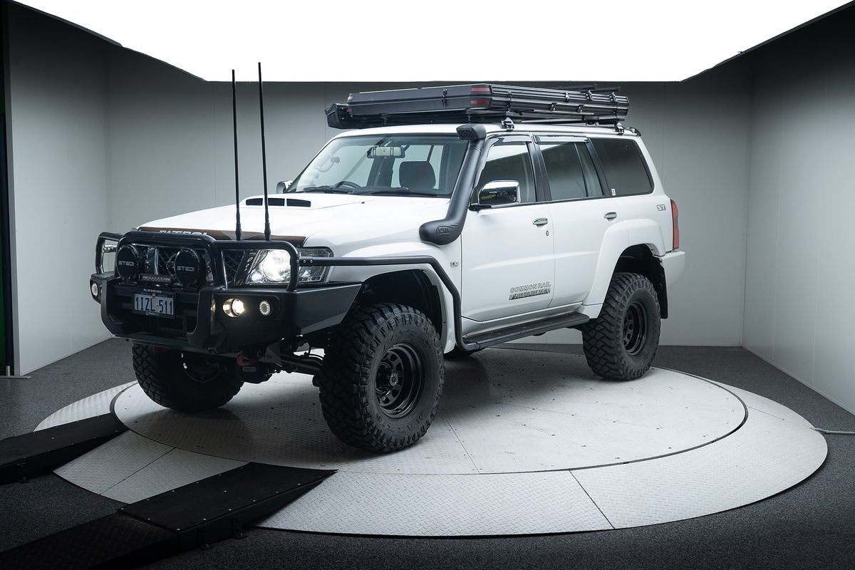 2016 Nissan Patrol ST Y61