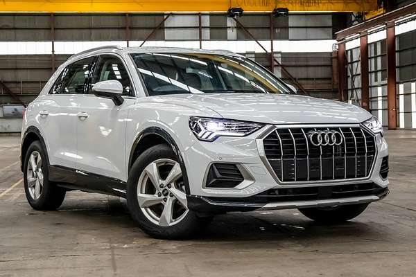 2024 Audi Q3 35 TFSI F3