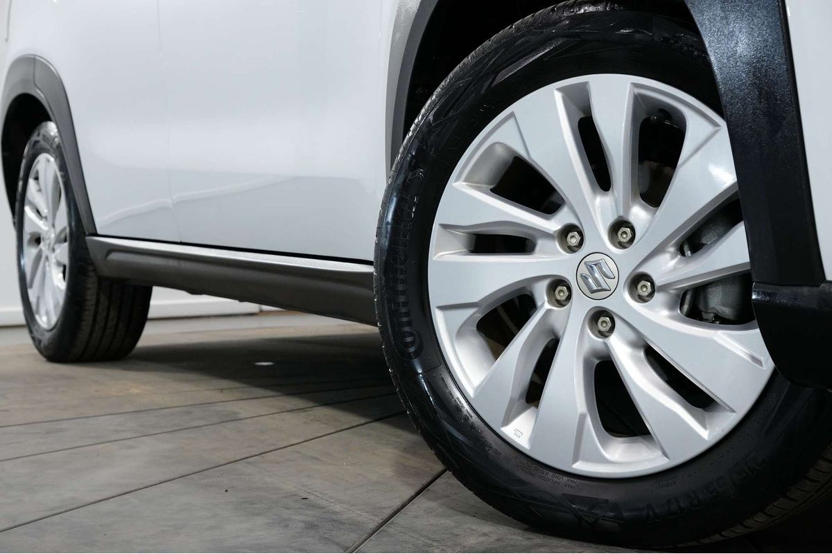 2023 Suzuki S-Cross ALLGRIP JYB
