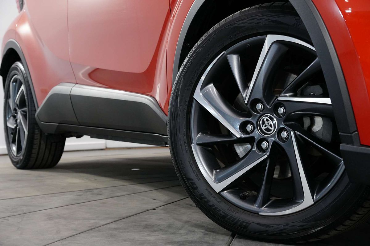 2019 Toyota C-HR NGX50R