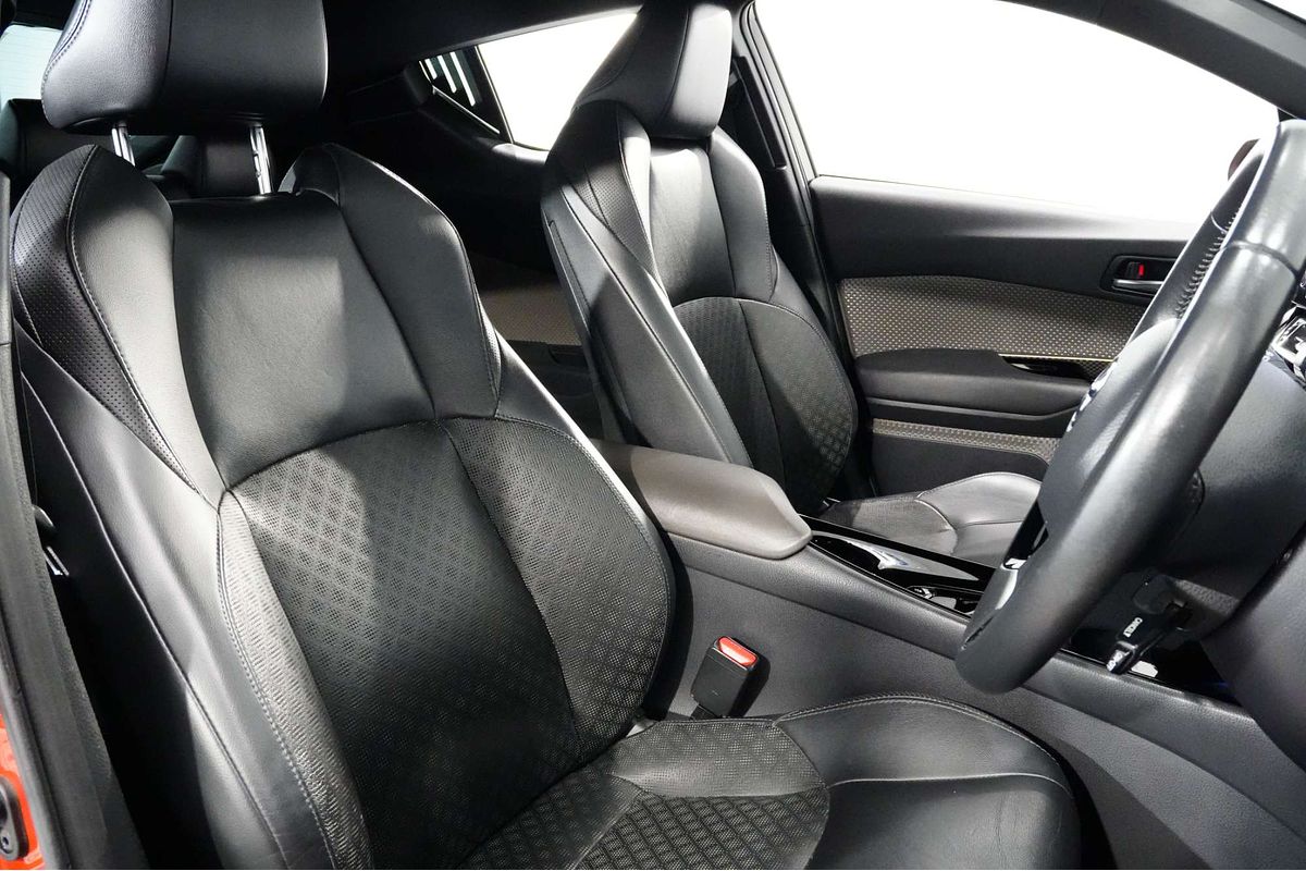 2019 Toyota C-HR NGX50R