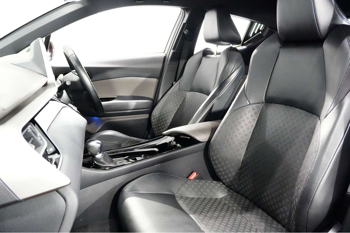 2019 Toyota C-HR NGX50R