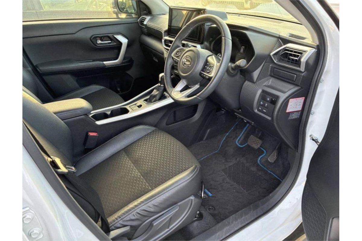 2020 Daihatsu Rocky Premium G HEV
