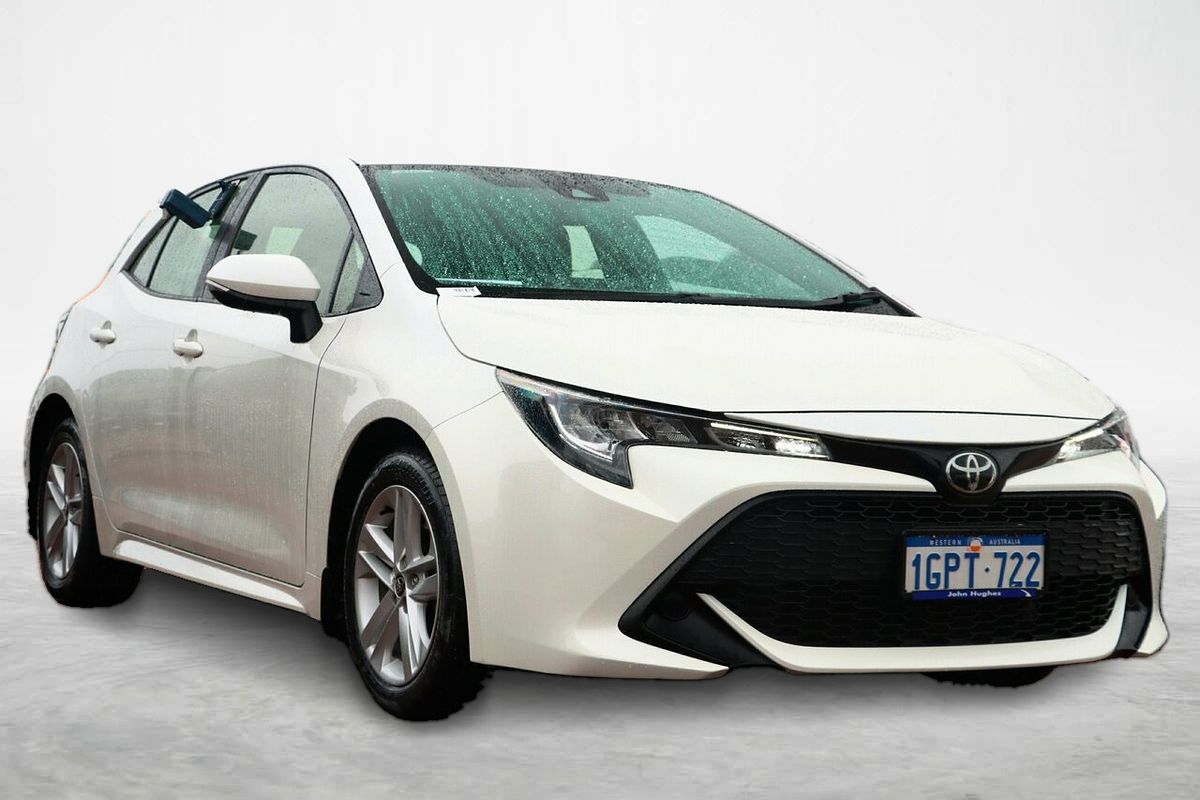 2018 Toyota Corolla Ascent Sport MZEA12R