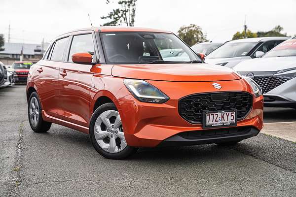 2024 Suzuki Swift Hybrid Plus UZ