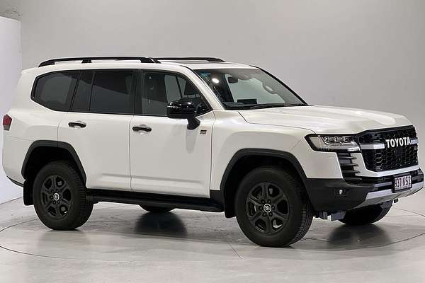 2023 Toyota Landcruiser GR Sport FJA300R