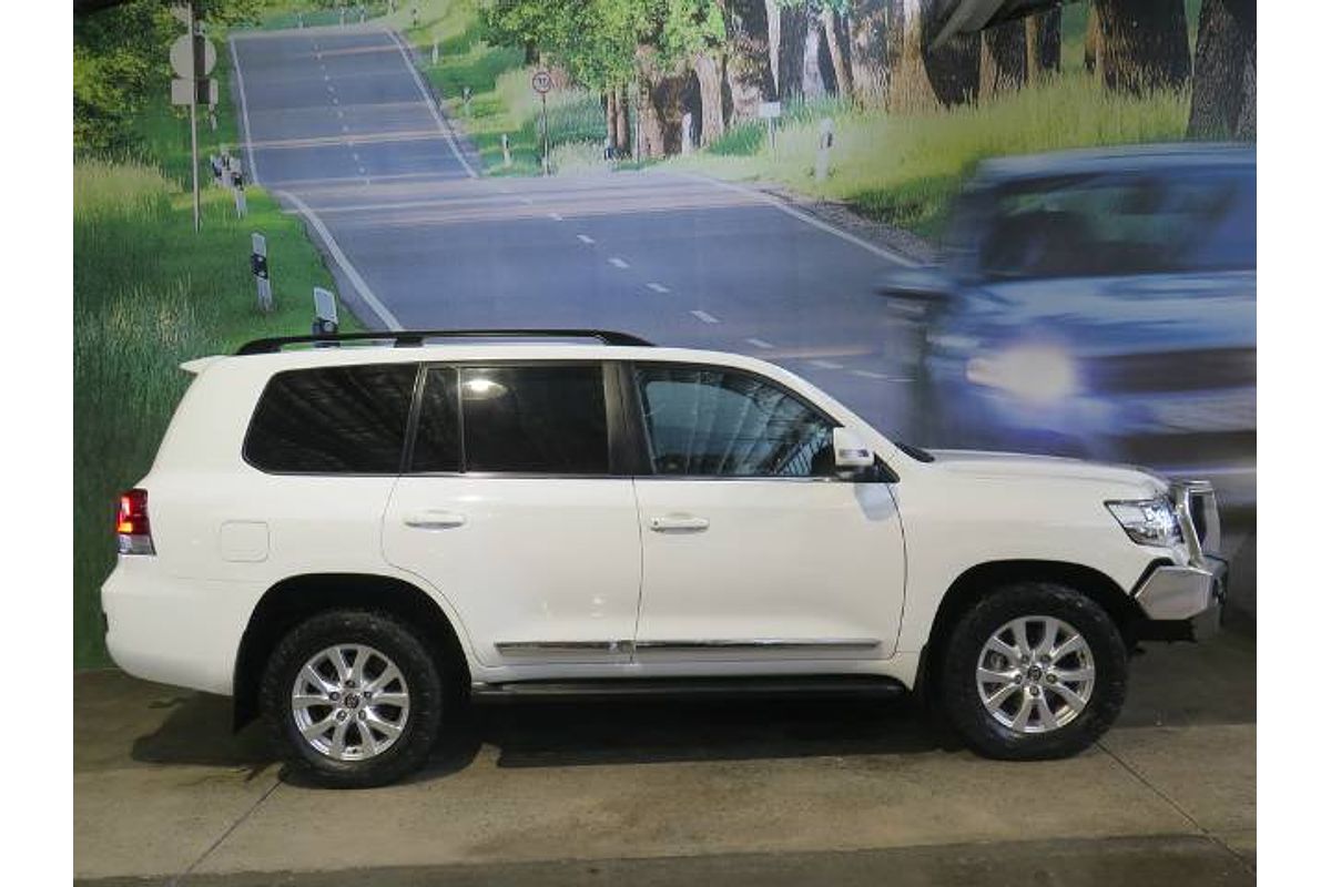 2021 Toyota Landcruiser SAHARA, VX, LC200 VDJ200R