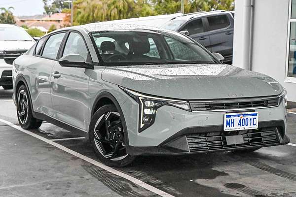 2025 Kia K4 Sport+ CL4m