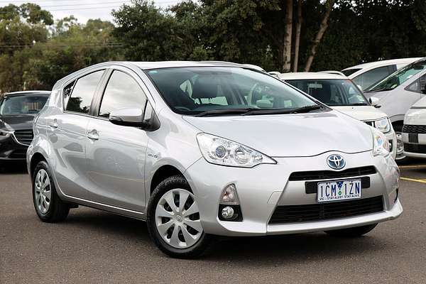 2014 Toyota Prius ZVW30R