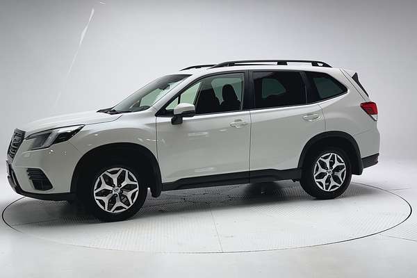 2022 Subaru Forester 2.5i S5 thumb-3