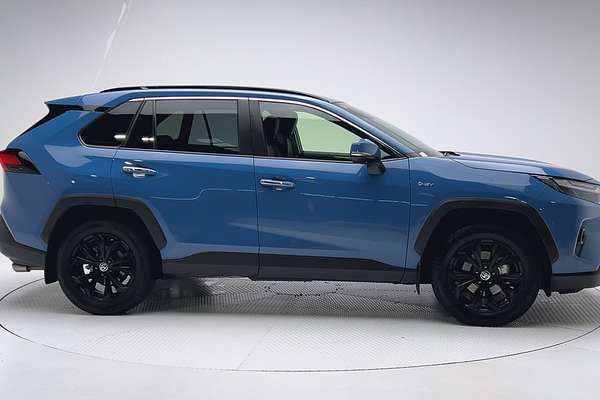 2025 Toyota RAV4 Cruiser AXAH54R thumb-8