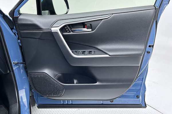 2025 Toyota RAV4 Cruiser AXAH54R thumb-18