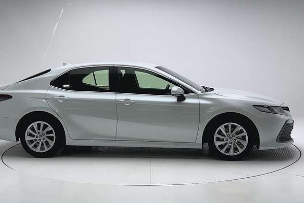 2024 Toyota Camry Ascent AXVA70R thumb-8