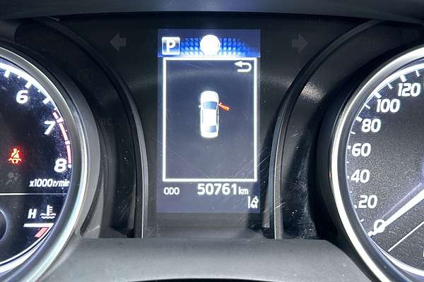 2024 Toyota Camry Ascent AXVA70R thumb-13