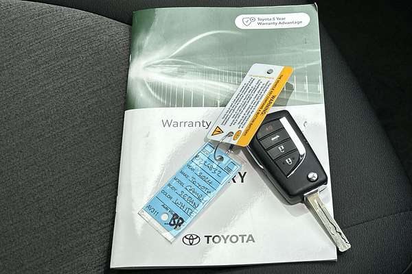 2024 Toyota Camry Ascent AXVA70R thumb-22