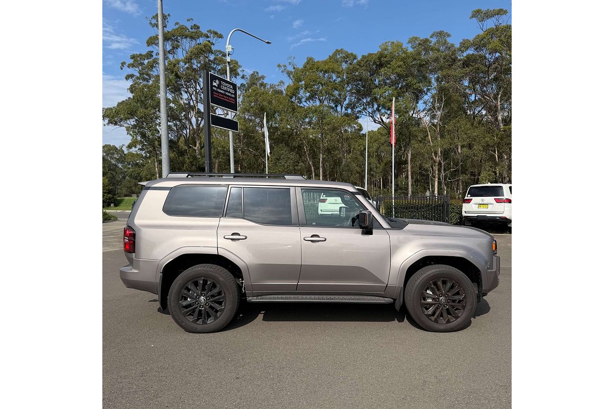 2025 Toyota Landcruiser Prado VX GDJ251R