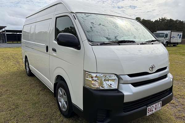 2019 Toyota Hiace KDH221R ELWB High Roof