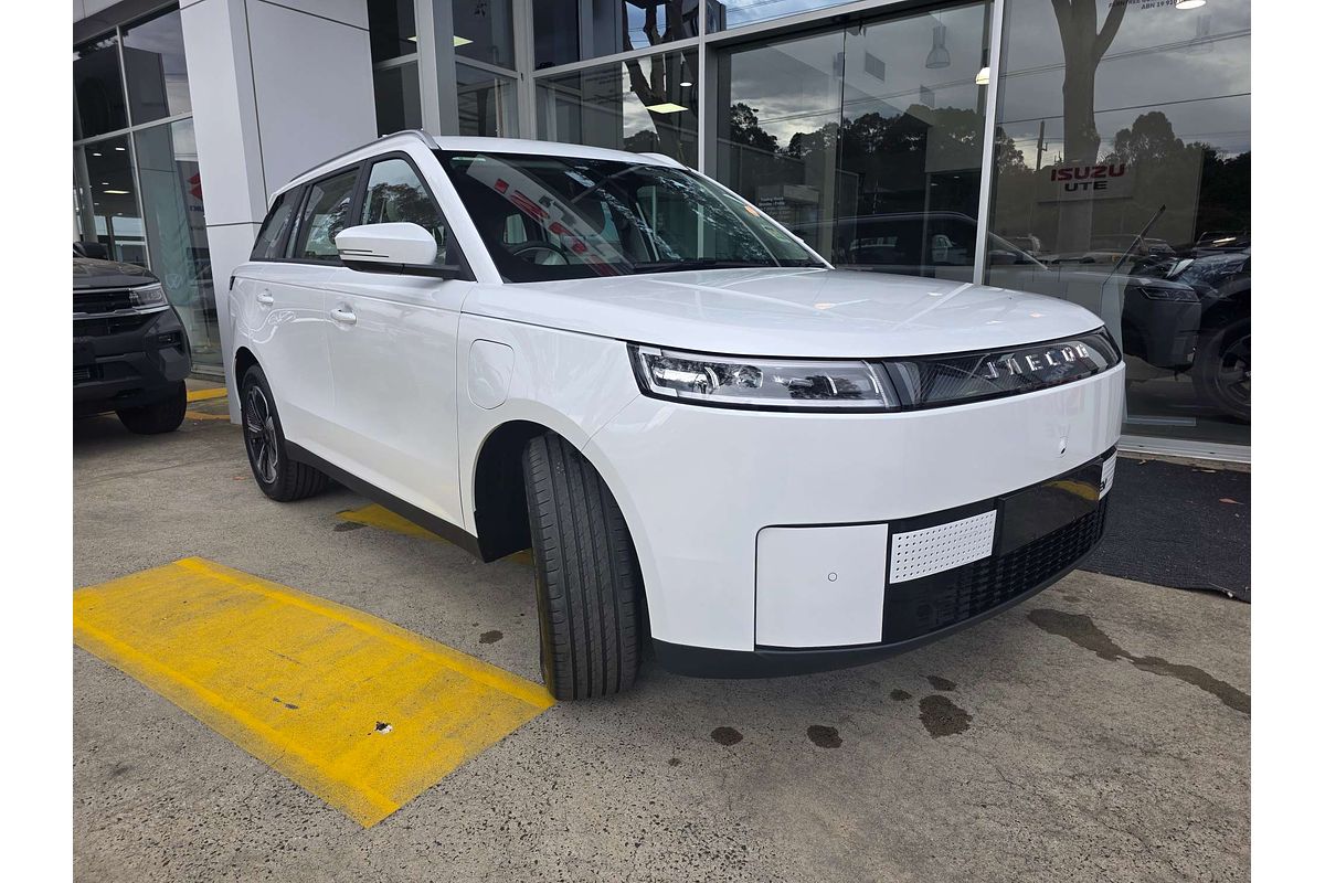 2026 Jaecoo J5 EV Summit