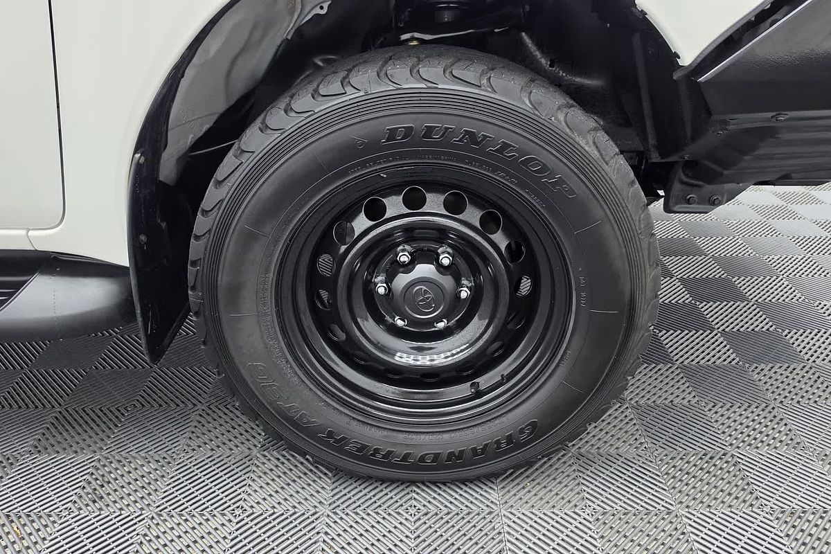 2022 Toyota Hilux SR GUN126R 4X4