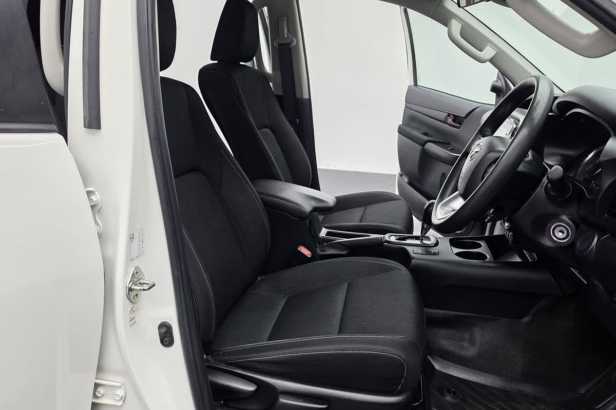 2022 Toyota Hilux SR GUN126R 4X4