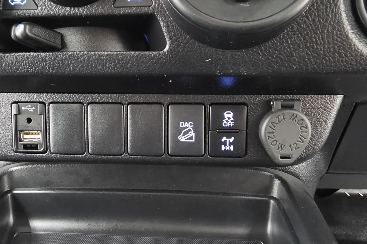 2022 Toyota Hilux SR GUN126R 4X4
