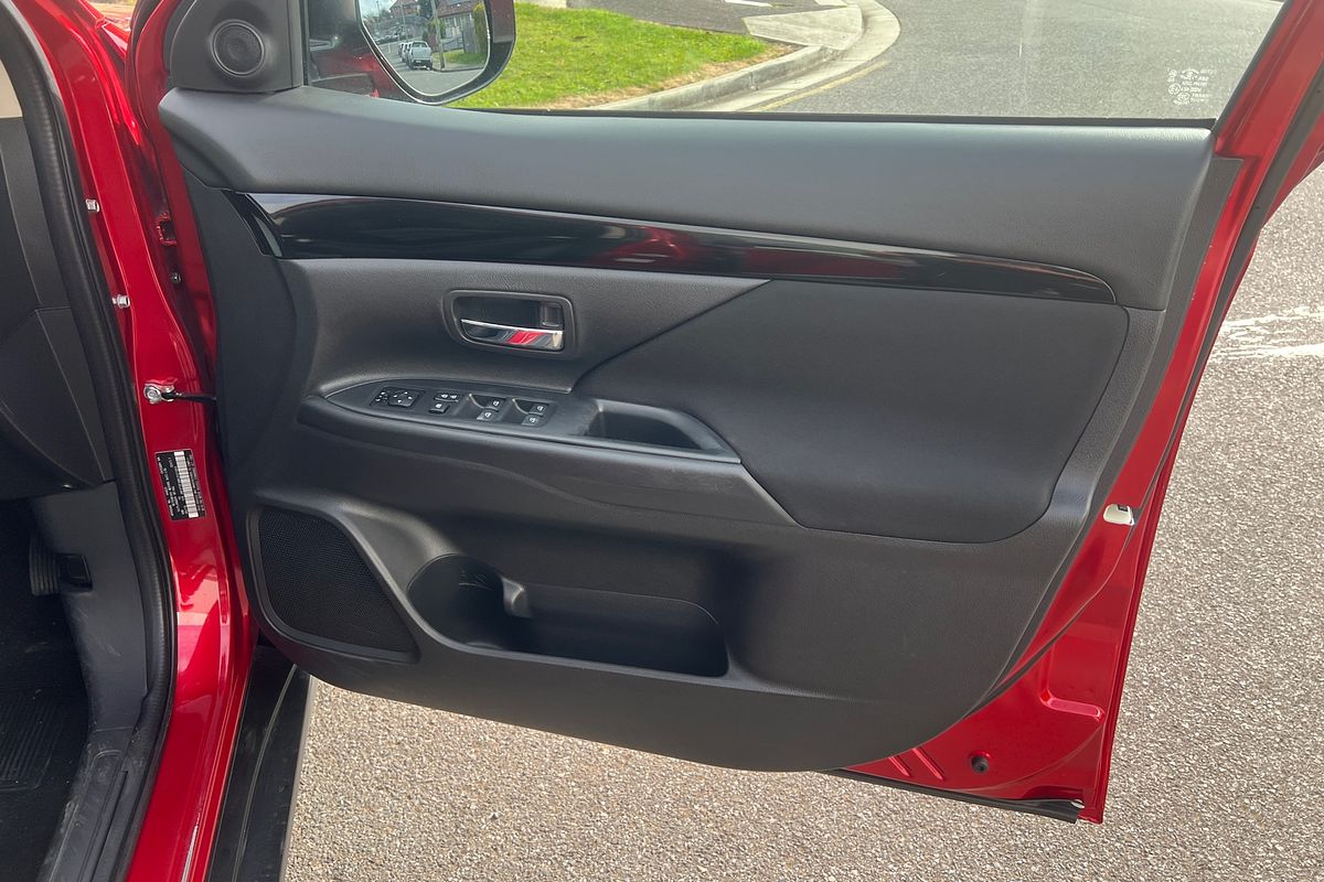 2018 Mitsubishi Outlander ES ZL