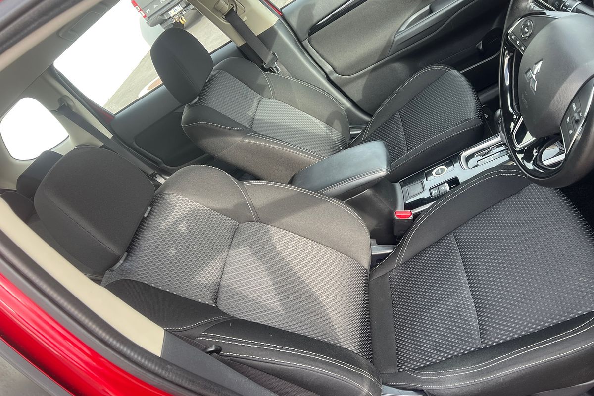 2018 Mitsubishi Outlander ES ZL