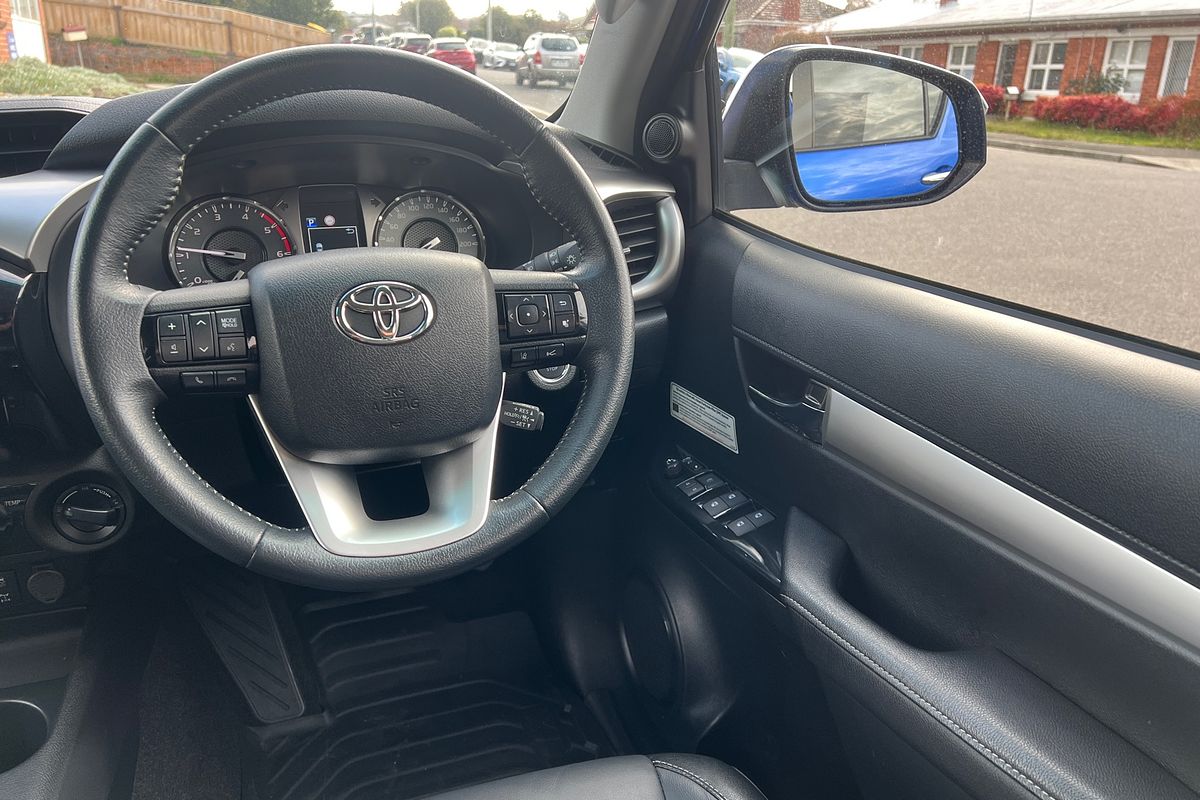 2020 Toyota Hilux SR5 GUN126R 4X4