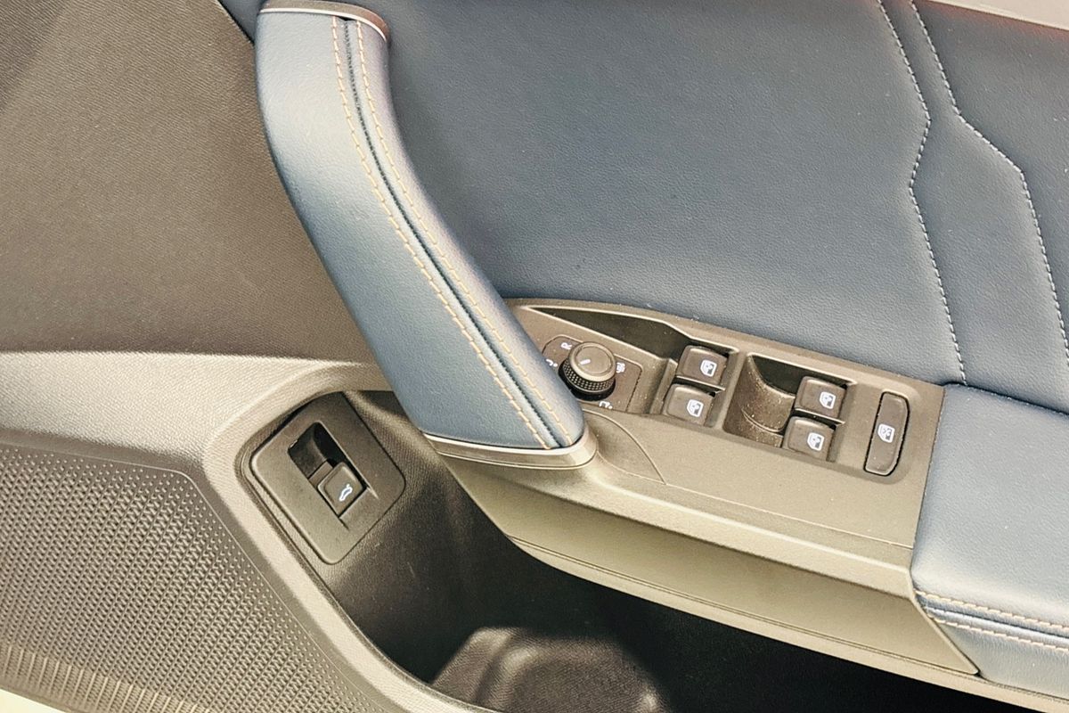 2025 CUPRA FORMENTOR VZx 7 SP AUTO DIRECT SHIFT 4D WAGON T4
