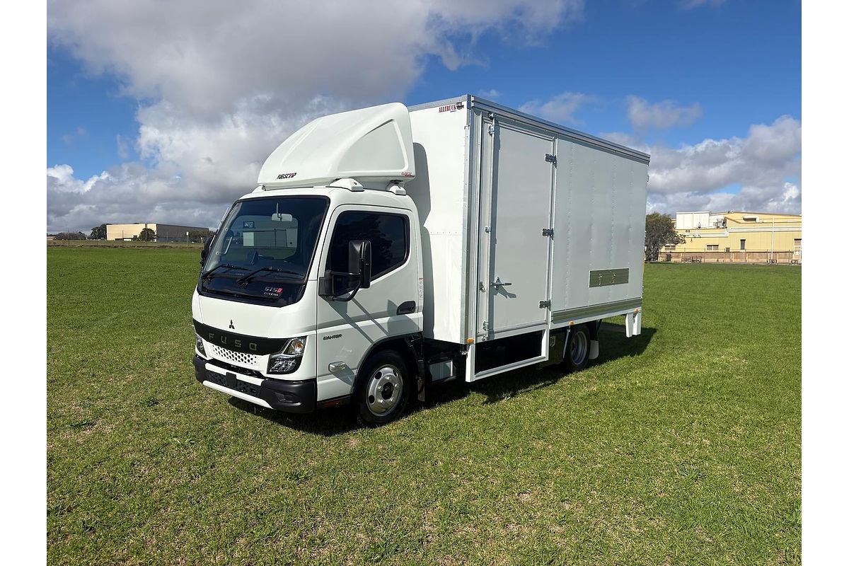 2025 Fuso Canter 515