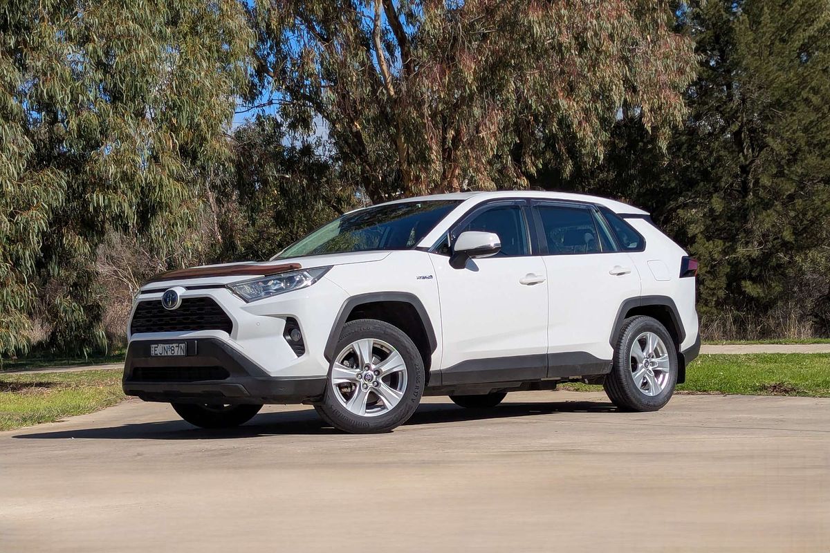 2020 Toyota RAV4 GX AXAH52R