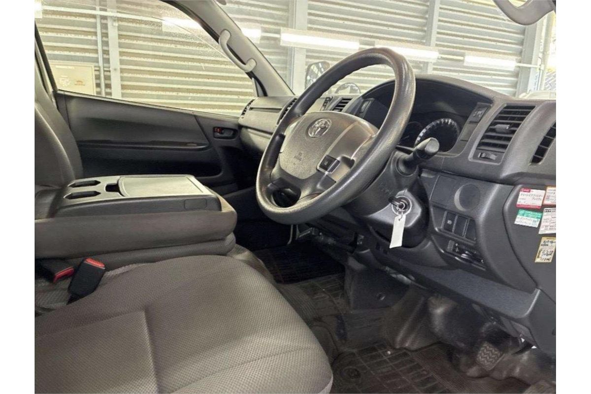 2018 Toyota Hiace Long DX