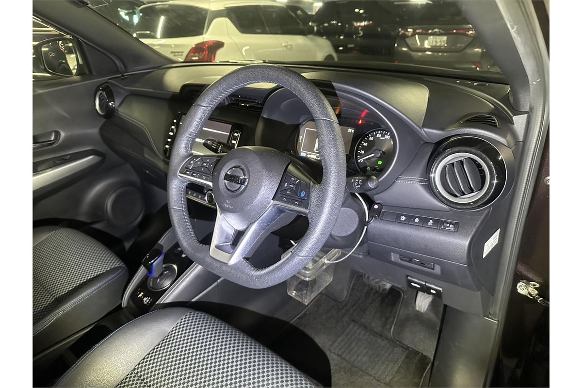 2021 Nissan Kicks X