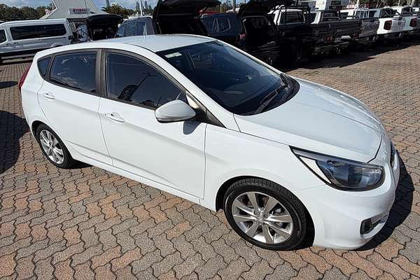 2017 Hyundai Accent SR RB4