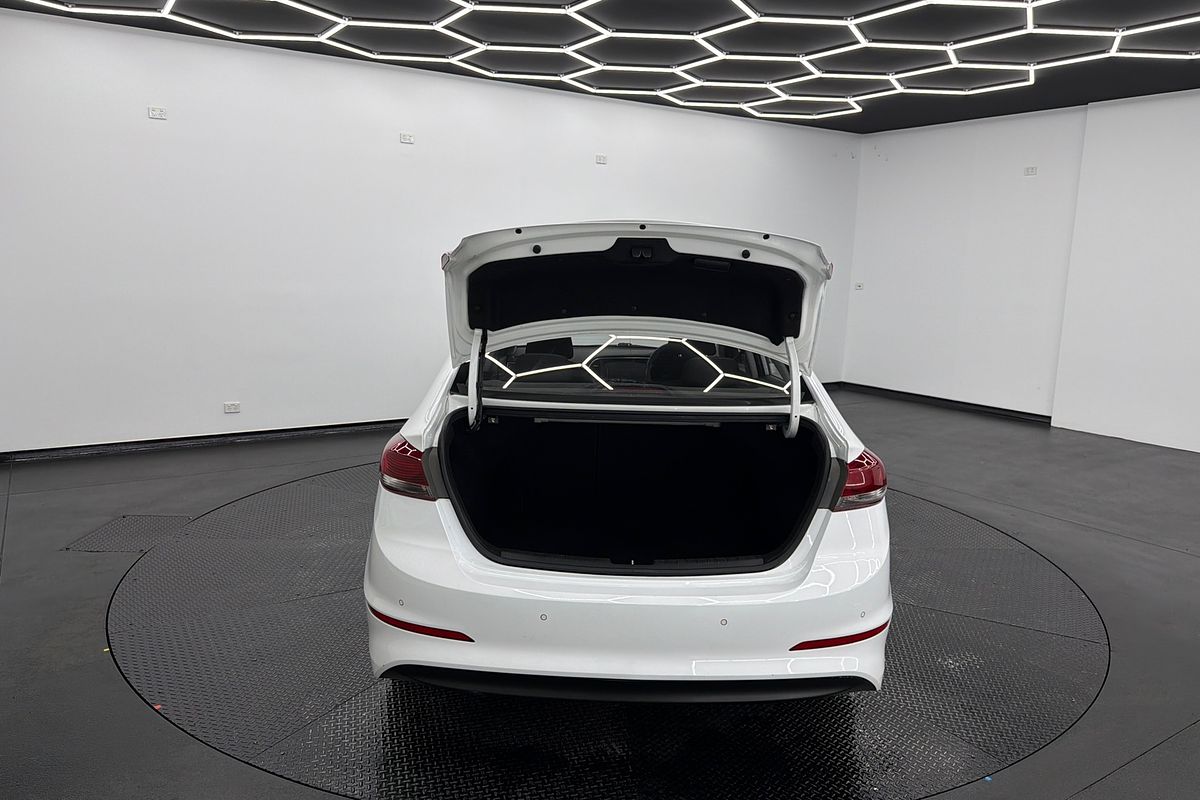 2016 Hyundai Elantra Active AD