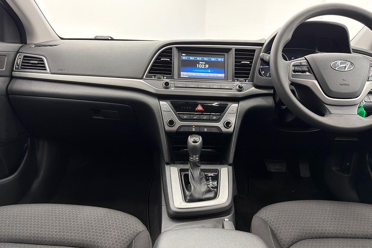2016 Hyundai Elantra Active AD
