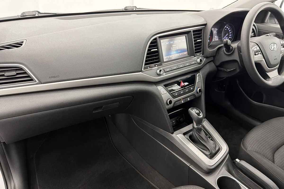 2016 Hyundai Elantra Active AD
