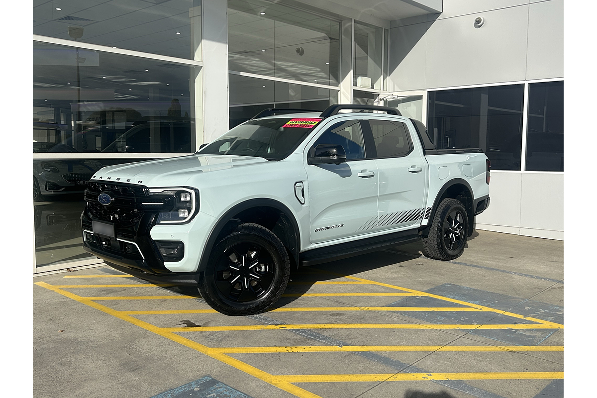 2025 Ford Ranger PHEV Stormtrak 4X4 2.3L